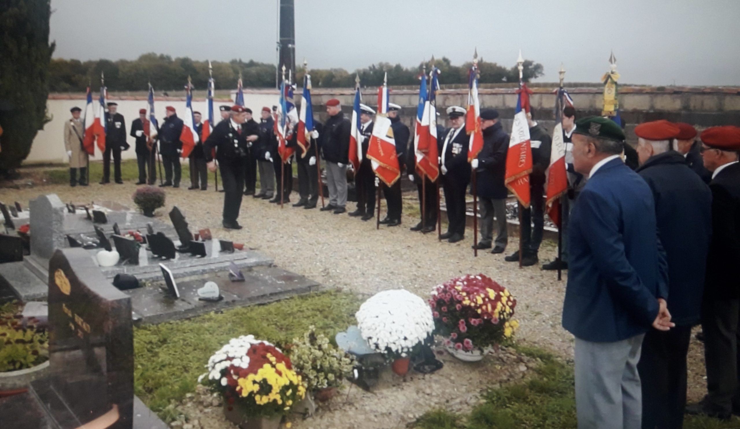 Lire la suite à propos de l’article 42 ème anniversaire du décès de 58 militaires à Beyrouth.