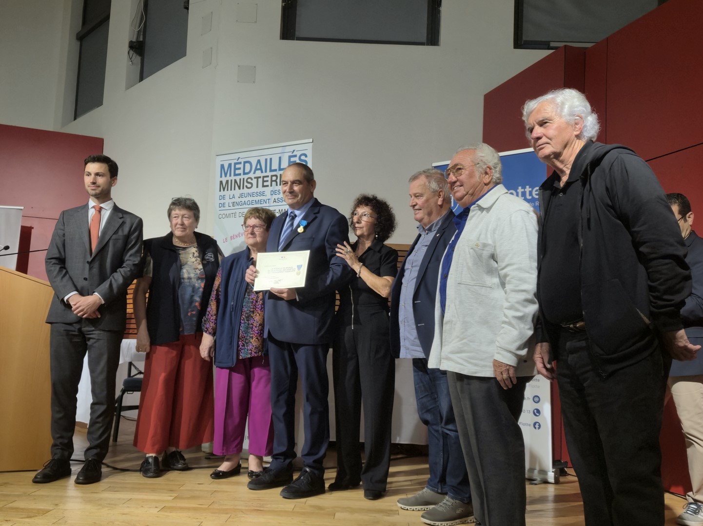 Lire la suite à propos de l’article MÉDAILLE MINISTERIELLE pour Pierre LE DROUMAGUET :